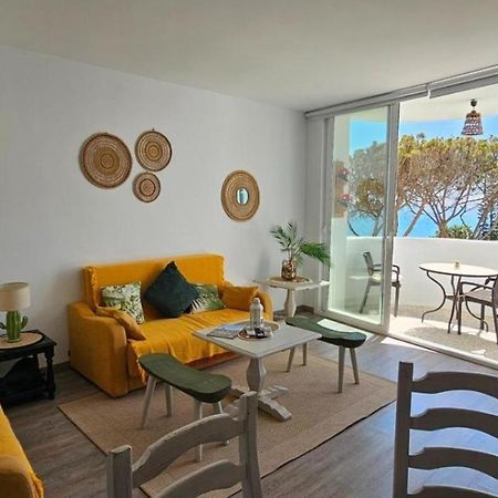 Beachfront Apartment In Calahonda MIJAS COSTA Bagian luar foto